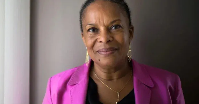 Christiane Taubira é autora da lei histórica que reconhece a escravidão como crime contra a humanidade