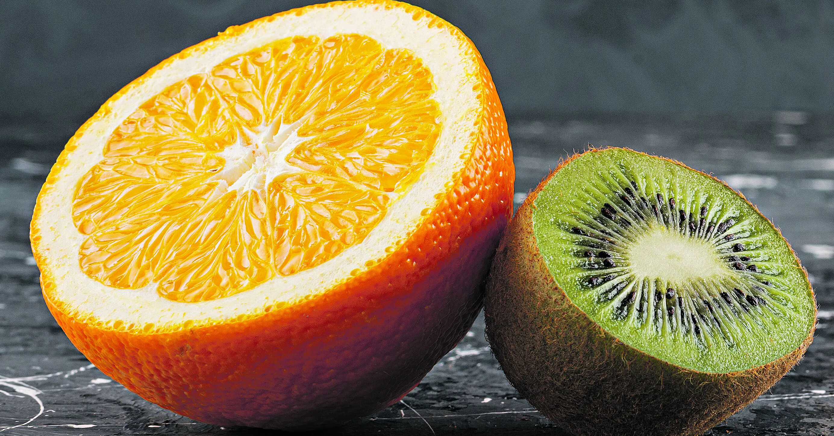 A laranja e o kiwi são excelentes fontes de vitamina C, destaca nutricionista.