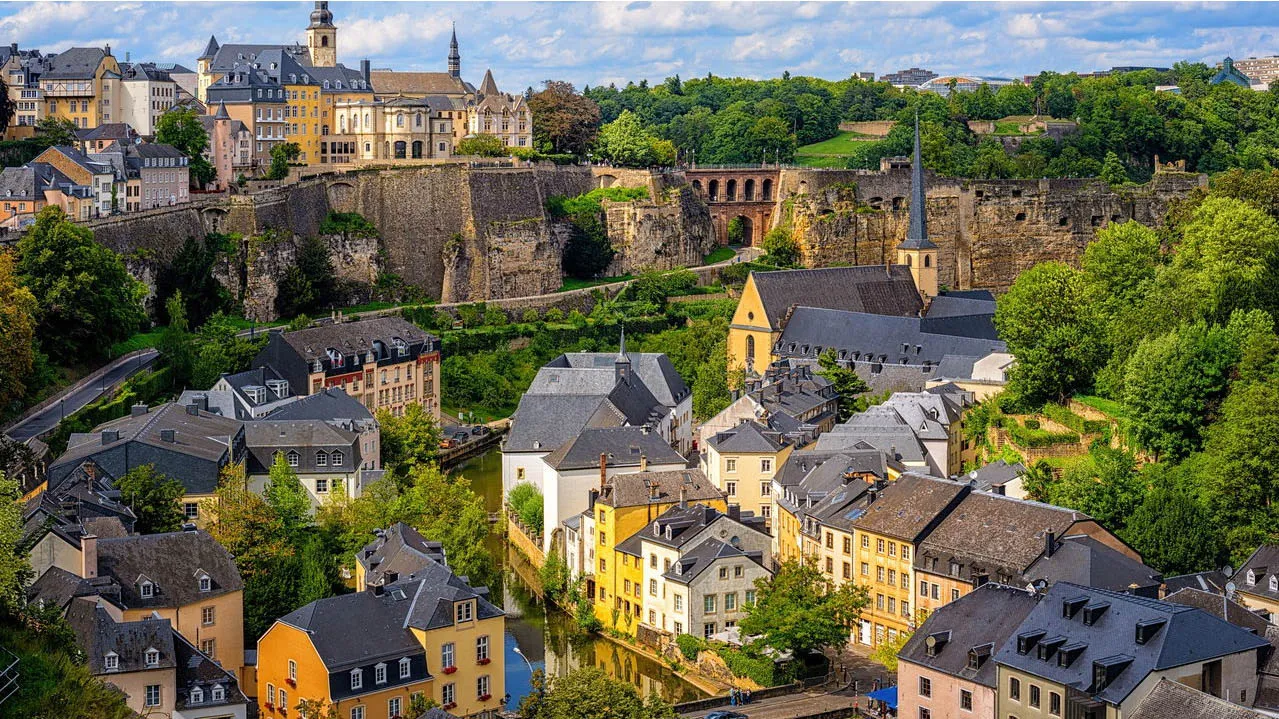 Morar em Luxemburgo, na Europa, com emprego e bom salário