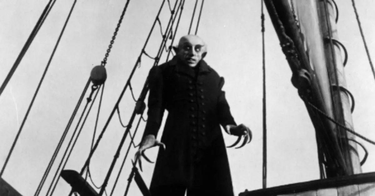 O icônico Conde Orlock, em cena do clássico "Nosferatu" (1921), considerado um marco do cinema expressionista alemão.