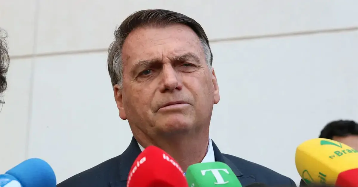 Bolsonaro pode pegar até 28 anos de prisão.