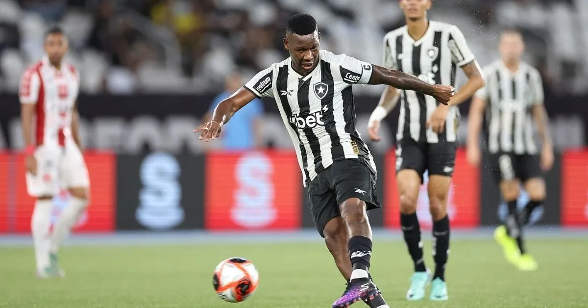 O Botafogo venceu o Bangu com gols de Patrick de Paula e Kauê