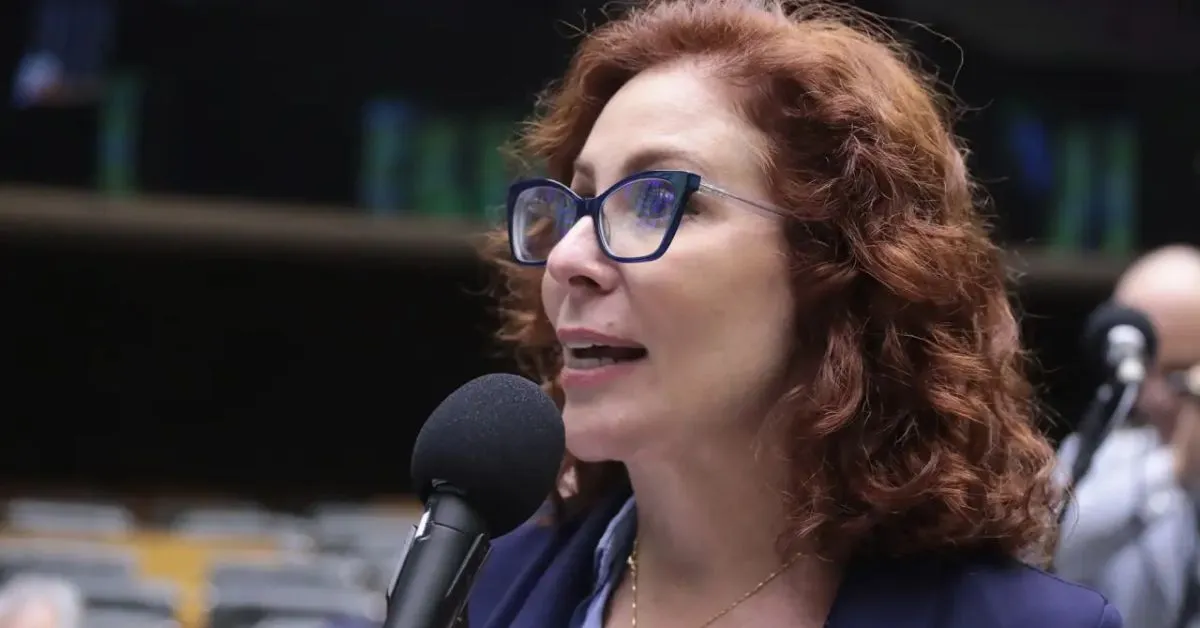 Imagem ilustrativa da notícia: Zanin ignora Nunes e soma cinco votos para condenar Carla Zambelli