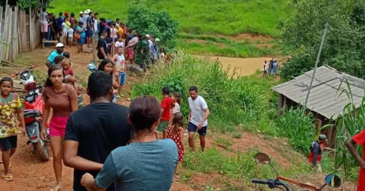 A tragédia abalou profundamente a comunidade local, gerando grande comoção entre familiares e moradores.