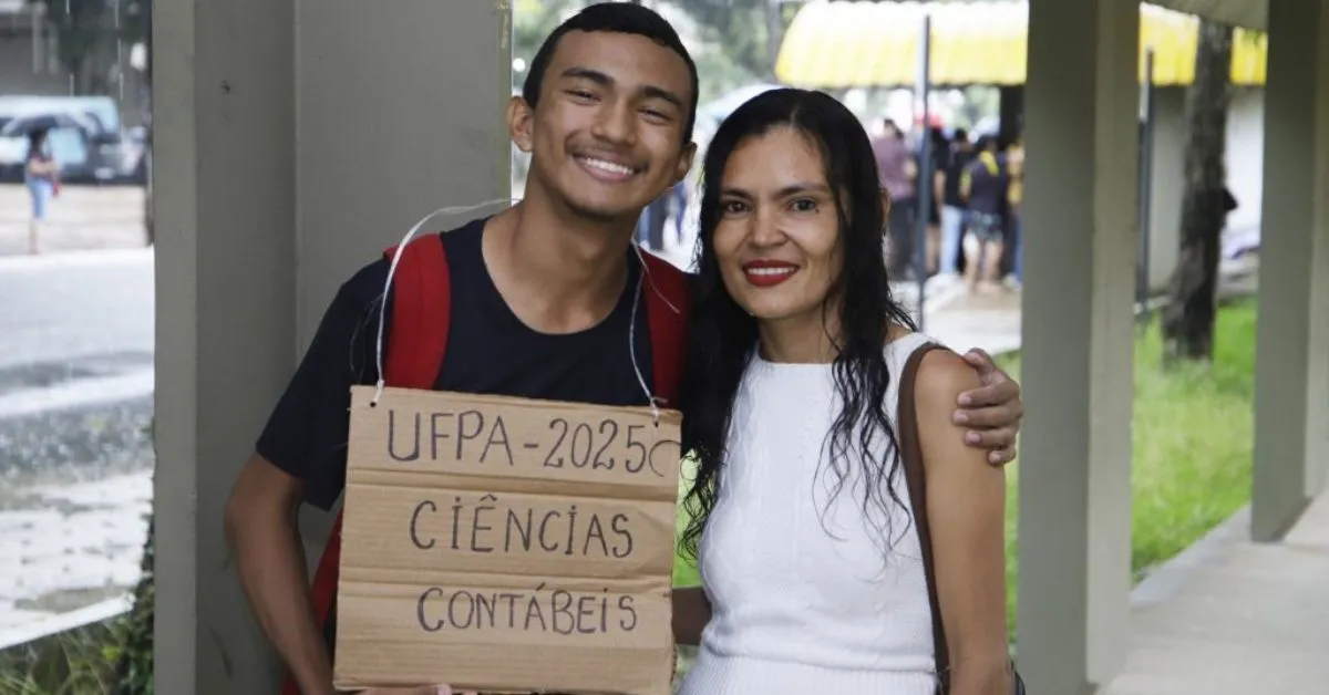 Calouro Ciências Contábeis da UFPA, Davi Oliveira, de 18 anos.