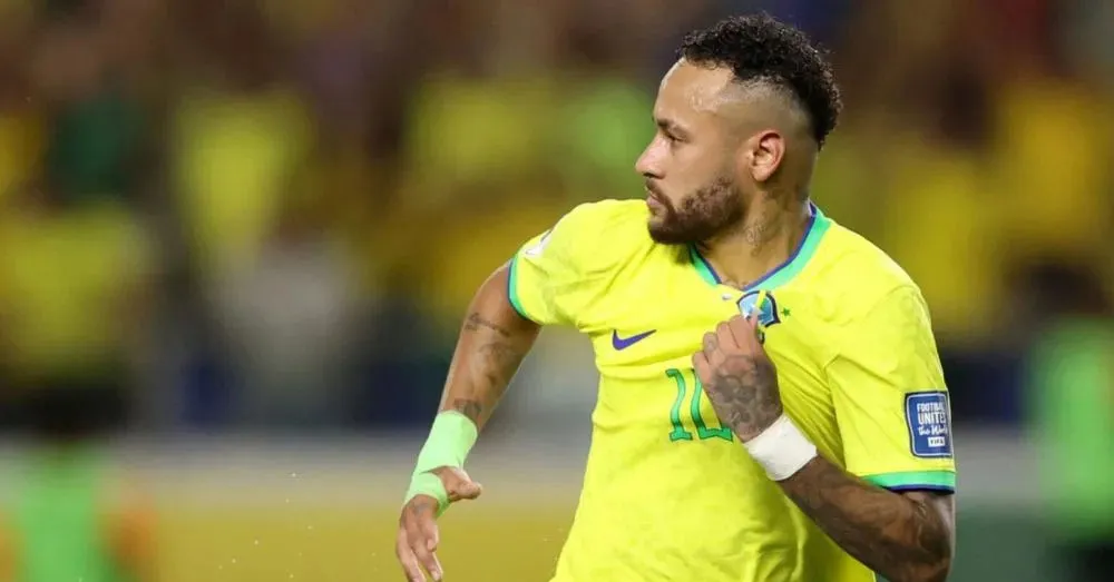 Neymar segue na lista da Seleção, mas participação nos jogos pelas Eliminatórias ainda é incerta.