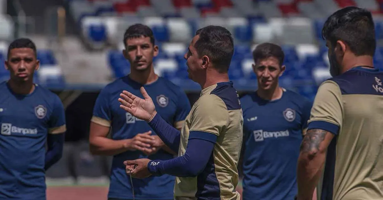 O treino do Remo no gramado do Mangueirão, neste domingo (16), não caiu bem nos bastidores do Paysandu.