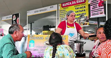 O mingau também faz muito sucesso no ramo da alimentação no Ver-o-Peso