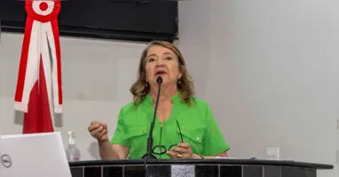 Projeto de lei, de autoria da deputada Maria do Carmo (PT)
