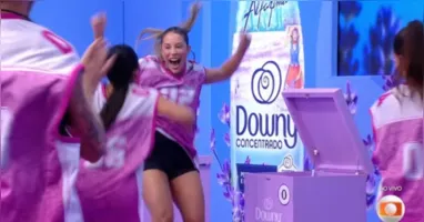 Renata é a nova líder