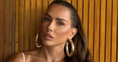 Deborah Secco assumiu novo romance
