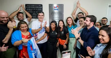 O Governo do Pará entregou a Escola Estadual Aldebaro Cavalero de Macedo Klautau, localizada no bairro do Tapanã, em Belém