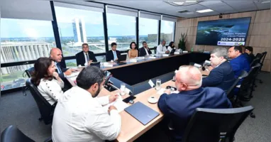 Secretários Alex Ávila e Dino Antunes, Portos e Hidrovias, respectivamente, recebem representantes da Codeba na sede do Ministério de Portos e Aeroportos