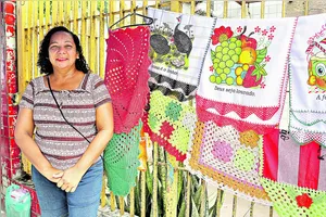 Carmem Lucia Freitas, 54 anos, realiza o check-up anualmente, mesmo sem plano de saúde.