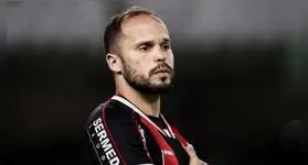 Douglas Baggio está no Botafogo-SP