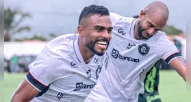 Dener abriu o placar e tranquilizou o Leão na partida