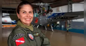 Cybelle Mota EPC (escrivã de polícia), Piloto de helicóptero. 46 anos. O