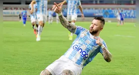 Rossi ficou em campo por apenas 14 minutos