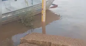 O nível do rio aumentou em 12 centímetros nas últimas 24 horas.