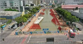 Construção do Parque Linear avança em toda a extensão da Avenida Visconde de Souza Franco.