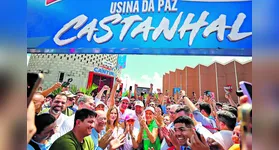 O governador Helder Barbalho e demais autoridades durante a entrega da Usina da Paz para os moradores da cidade de Castanhal