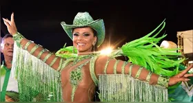 Viviane Araújo é rainha de bateria de escolas de samba do Rio de Janeiro e de São Paulo há 20 anos.