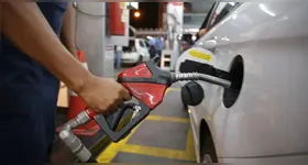 Álcool ou gasolina: especialista em mecânica automotiva de carros explica o que levar em consideração na hora de abastecer.