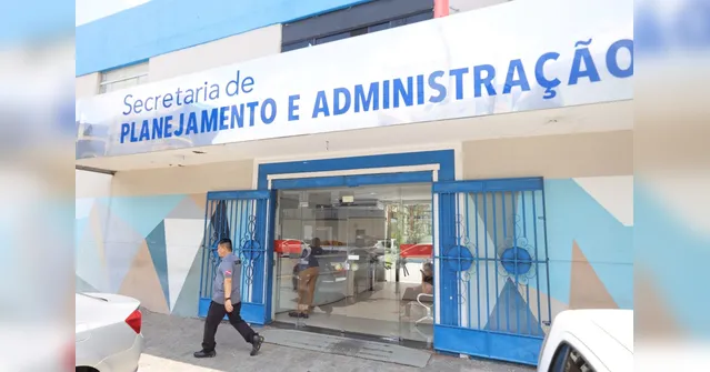 Imagem ilustrativa da notícia Imposto de Renda: servidor do Estado já pode baixar a cédula C