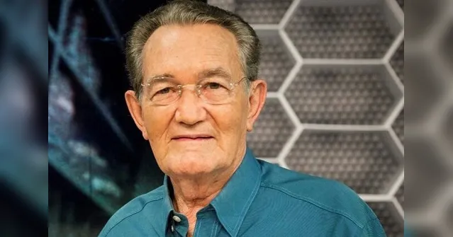 Imagem ilustrativa da notícia Famosos, jogadores e clubes lamentam morte de Léo Batista