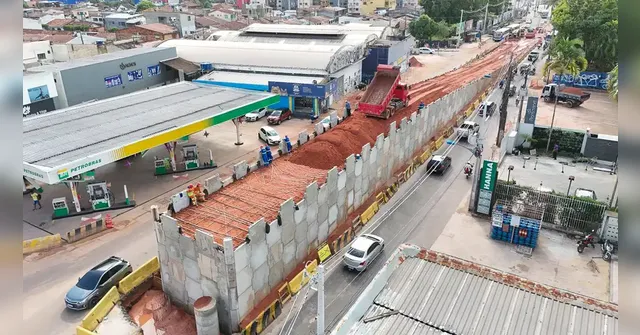 Imagem ilustrativa da notícia Teste de carga em viaduto altera trânsito na Mário Covas. Veja em tempo real