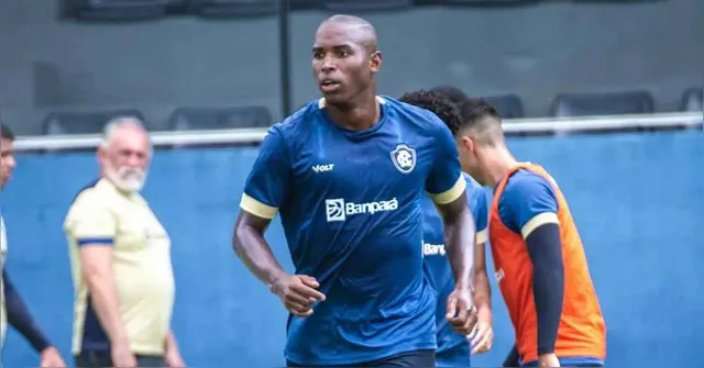 Imagem ilustrativa da notícia Adaílton ganha moral no Remo e pode ser titular na Copa do Brasil