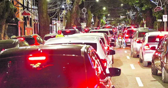 Imagem ilustrativa da notícia Detran divulga calendário do licenciamento de 2025; confira!