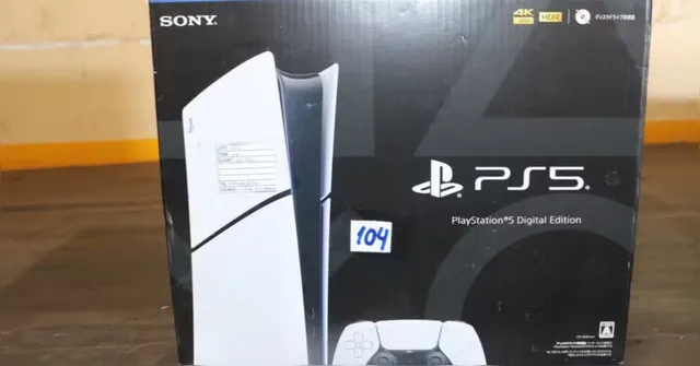 Imagem ilustrativa da notícia Leilão da Receita Federal tem PlayStation 5 por R$ 100; confira!