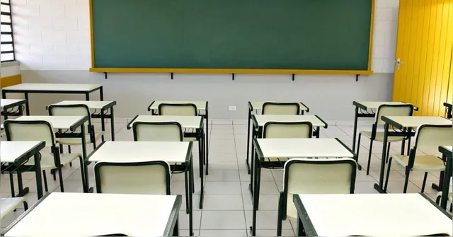 Imagem ilustrativa da notícia Professor é preso após fazer xixi em sala de aula