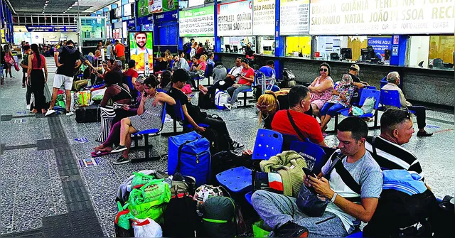 Imagem ilustrativa da notícia Terminal Rodoviário deve receber 28 mil pessoas no Carnaval