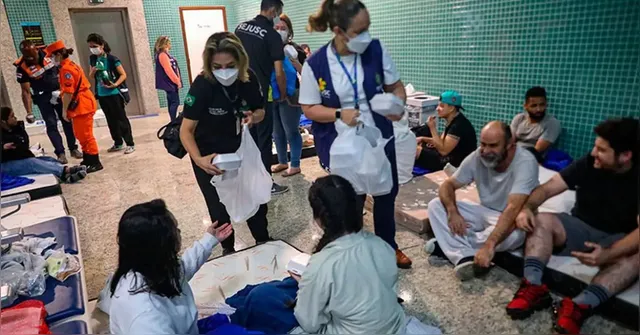 Imagem ilustrativa da notícia Brasileiros deportados dos EUA dizem ter sido agredidos
