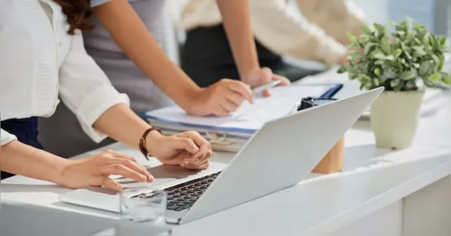 Imagem ilustrativa da notícia Vaga home office: empresa oferece com Vale Refeição de R$ 1200