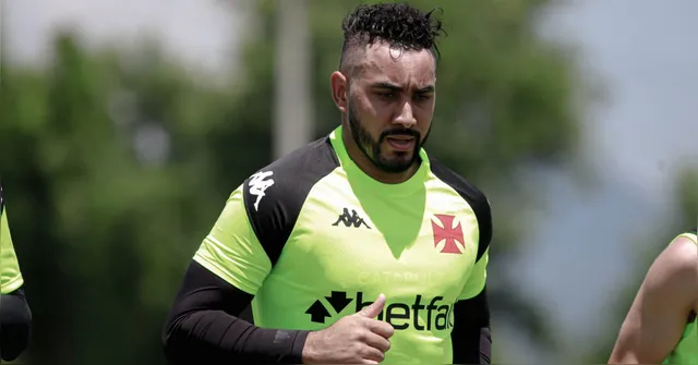 Imagem ilustrativa da notícia Vasco esfria negociações e Payet pode estar de saída do clube