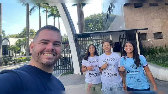 Imagem ilustrativa da notícia Jovem atleta paraense assina contrato com o Corinthians