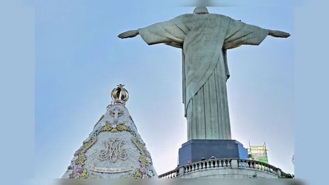 Imagem ilustrativa da notícia Imagem peregrina de Nazaré visita o Cristo Redentor no Rio de janeiro