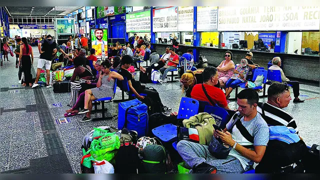 Imagem ilustrativa da notícia Terminal Rodoviário deve receber 28 mil pessoas no Carnaval