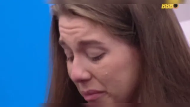 Imagem ilustrativa da notícia BBB25: Raissa passa mal após comer camarão; veja os riscos