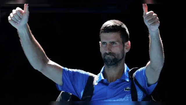 Imagem ilustrativa da notícia Djokovic abandona semifinal no Australian Open e é vaiado