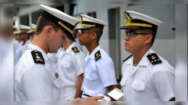 Imagem ilustrativa da notícia Marinha inscreve até este domingo com salário de quase 4 mil