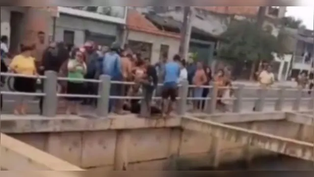 Imagem ilustrativa da notícia Ciclista é arremessado em canal após ser atropelado no Guamá