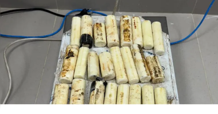 Imagem ilustrativa da notícia Colombiana é presa no Aeroporto de Belém com cocaína na mala