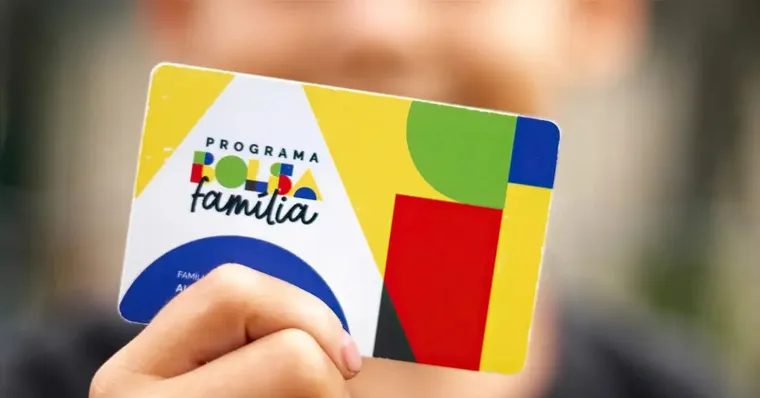 Imagem ilustrativa da notícia Bolsa Família começa a pagar benefício de março; saiba