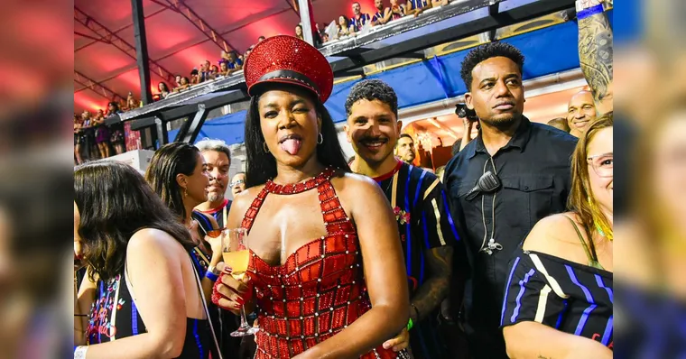 Imagem ilustrativa da notícia Iza e Yuri Lima curtem carnaval de SP coladinhos; confira