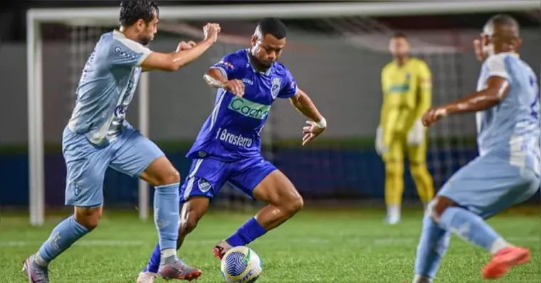 Imagem ilustrativa da notícia Empate frustrante: Paysandu deixa vitória escapar para o São Raimundo-RR