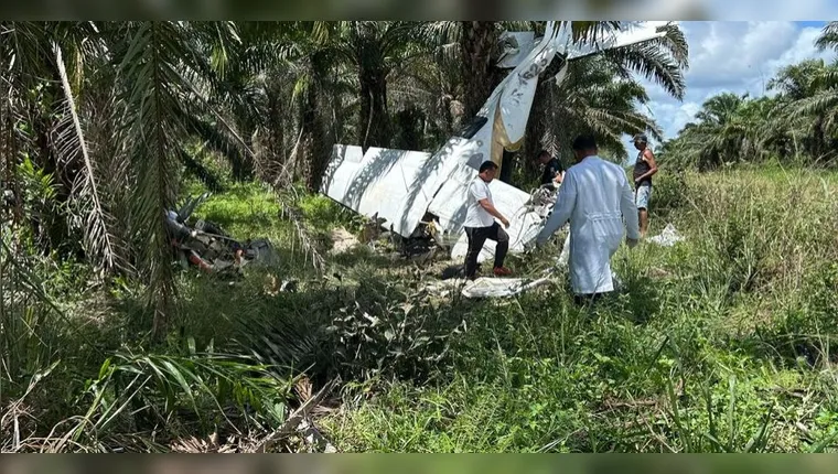 Imagem ilustrativa da notícia Avião cai em zona rural do município de Bonito, no Pará